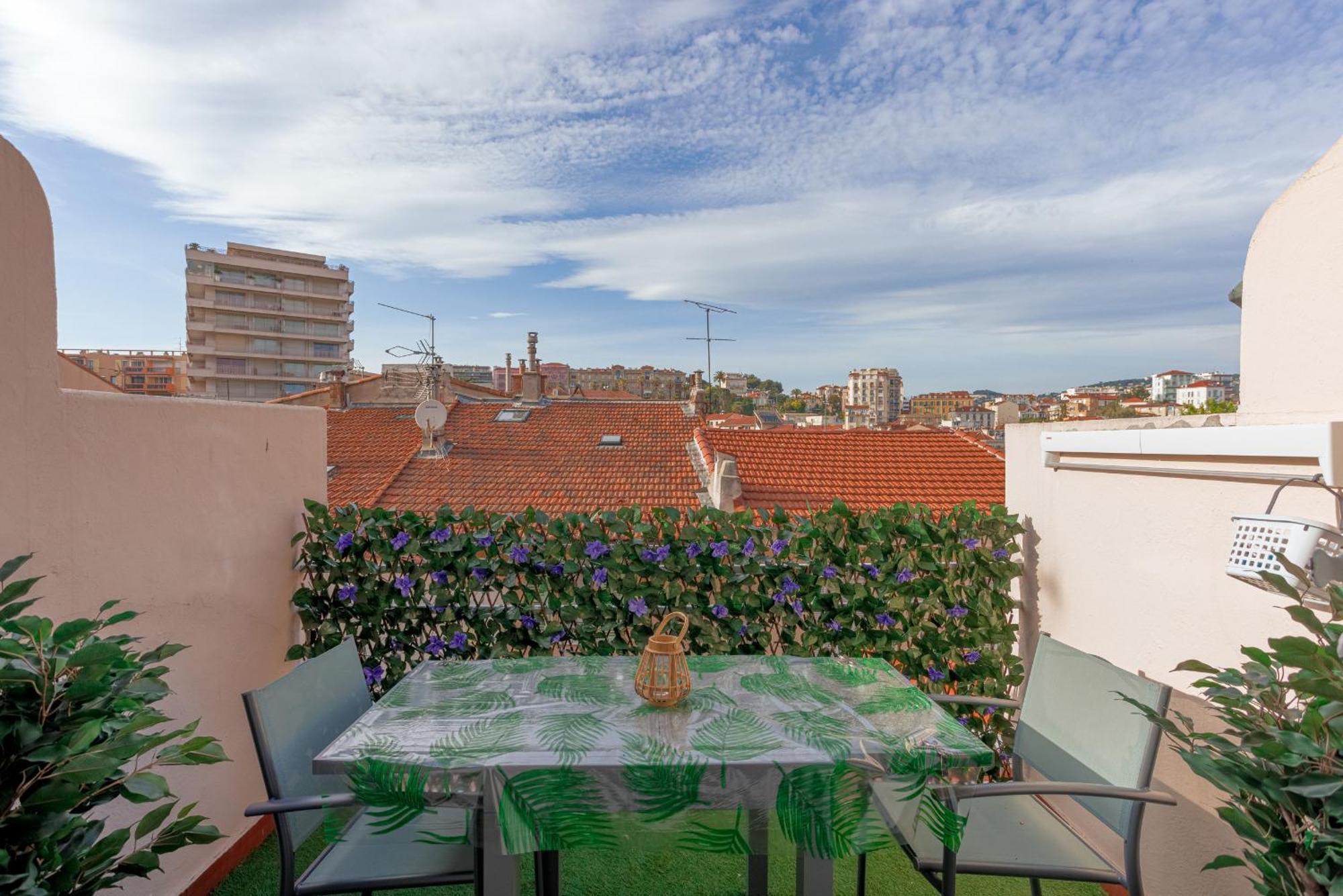Un Ecrin Au Suquet - Studio, Clim, Balcon, Plage, Palais Des Festivals Cannes Exterior photo